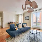 Appartement Ternes, 70M2, 2 Chambres, 2 Salles De Bains